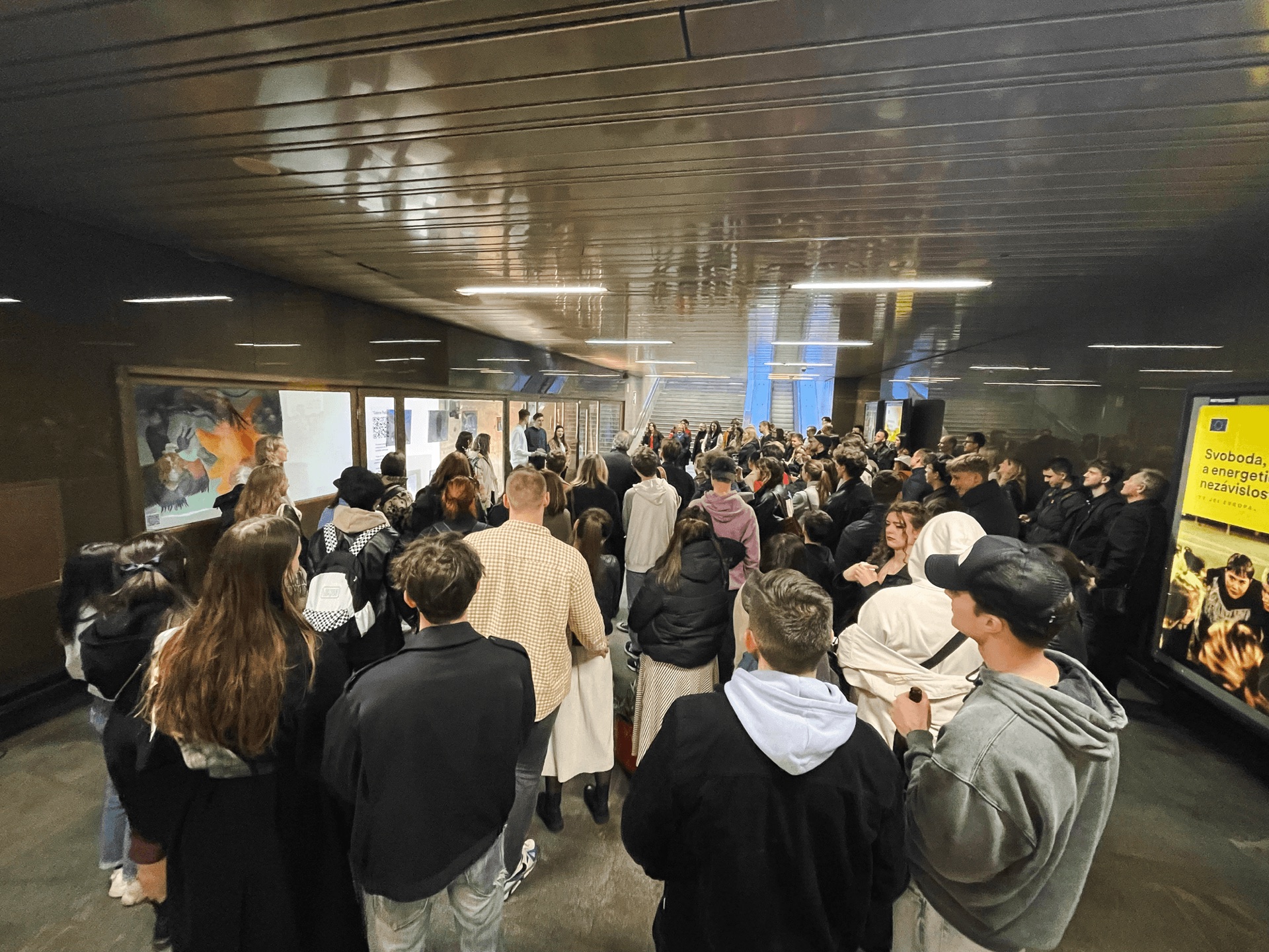 Dřeváky a Medový Klobouk 2